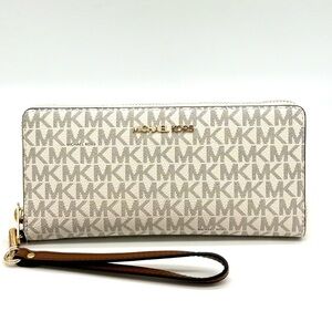 Michael Kors Large Travel Continental Wallet Wristlet Vanilla/Brown